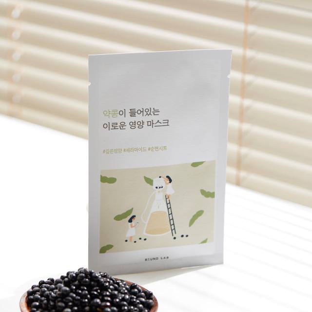 ROUND LAB/ Питательная тканевая маска с чёрной соей Round Lab Soybean Nourishing Sheet Mask 27гр.*10 шт.