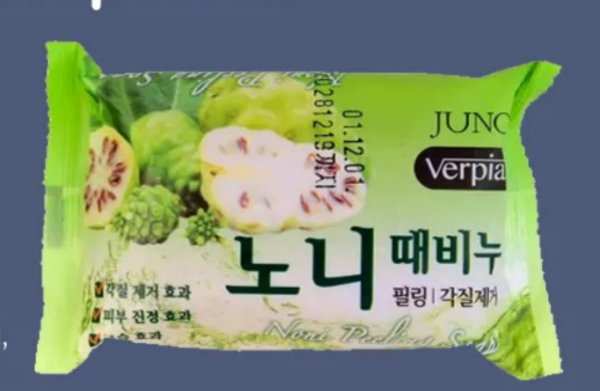 Juno Verpia/ Мыло-пилинг для лица и тела с экстрактом фрукта нони Noni Peeling Soap, 150 гр.